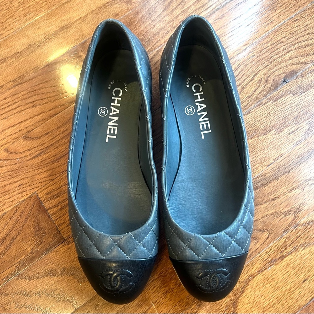 Chanel Quilted Ballet Flats